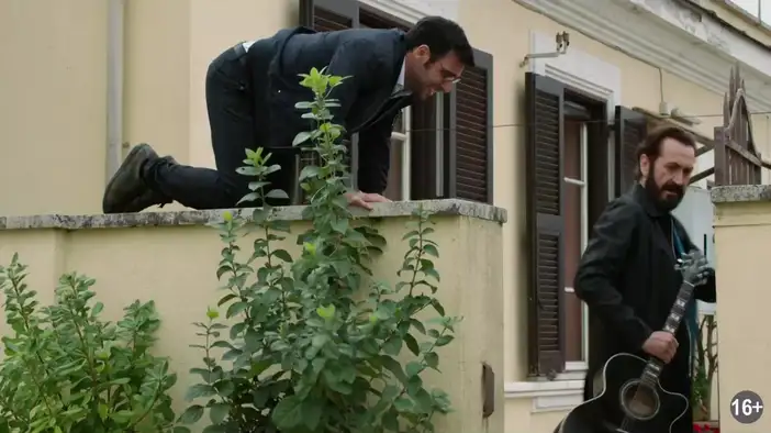 Трейлер (русские субтитры)