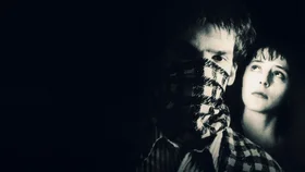 Парень встречает девушку