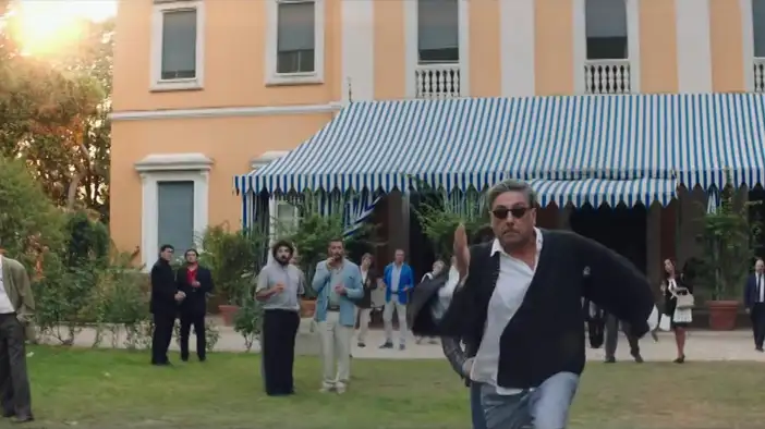 Трейлер (итальянский язык)