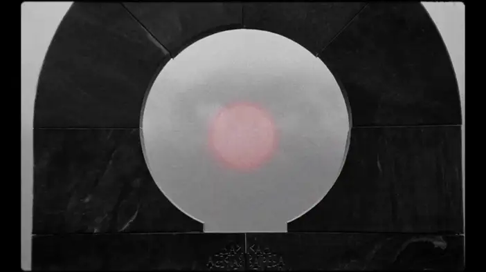 Трейлер (английский язык, русские субтитры)