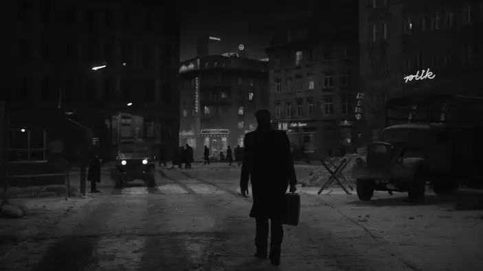 Трейлер (русские субтитры)