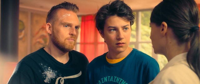 Torli kombinezonli qizlar porno onlayn