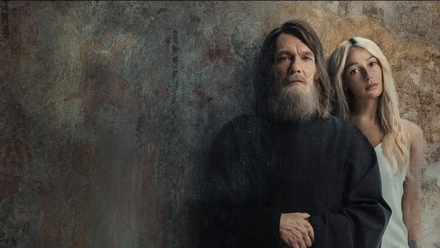 Еркектер орыс әйелдерінің есектерін жалайды