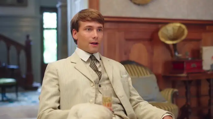 Трейлер (английский язык, русские субтитры)