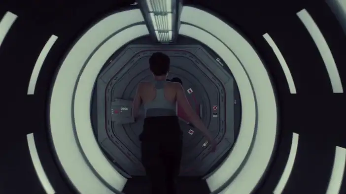 Трейлер (дублированный)