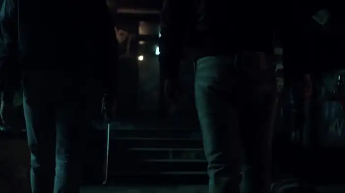 Тизер-трейлер (английский язык)