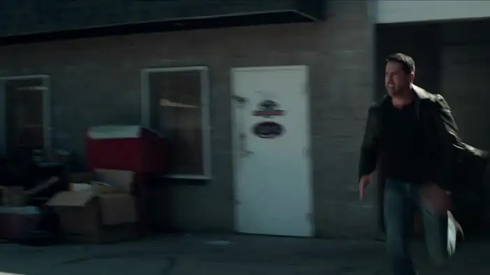 Трейлер (дублированный)