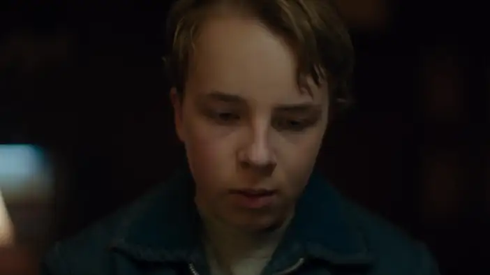 Тизер-трейлер (английский язык)