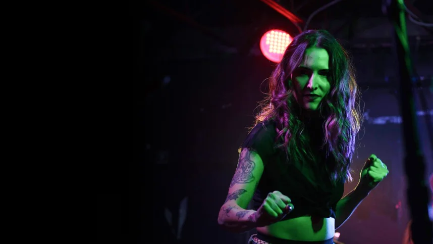 Выжившая. Кровь и металл