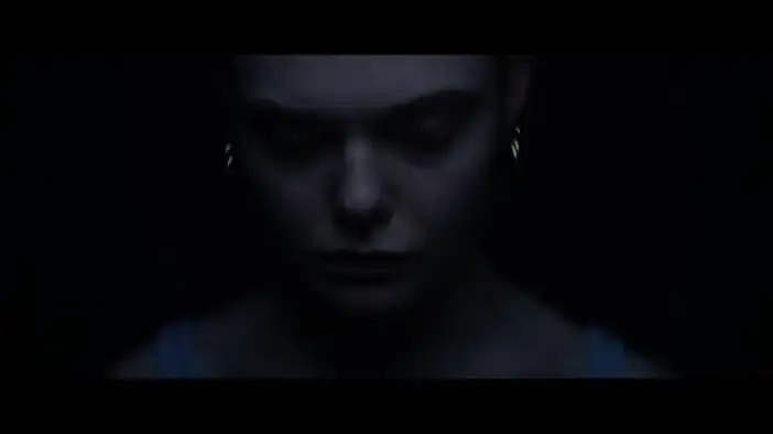 Тизер-трейлер (английский язык)