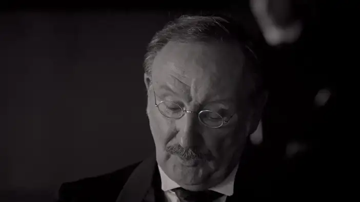 Трейлер (дублированный)