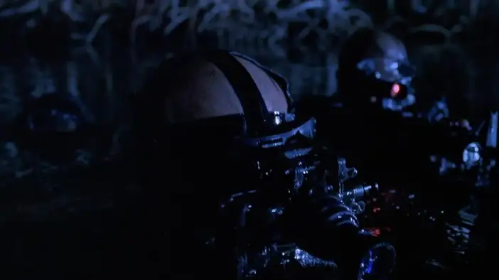 Трейлер 2 (английский язык)