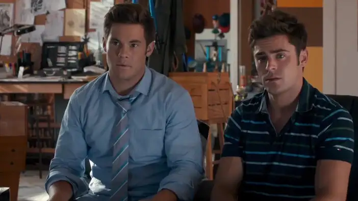 Red-band трейлер (дублированный)