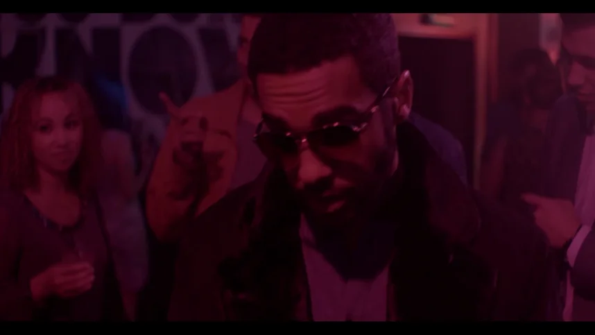 Меж двух миров