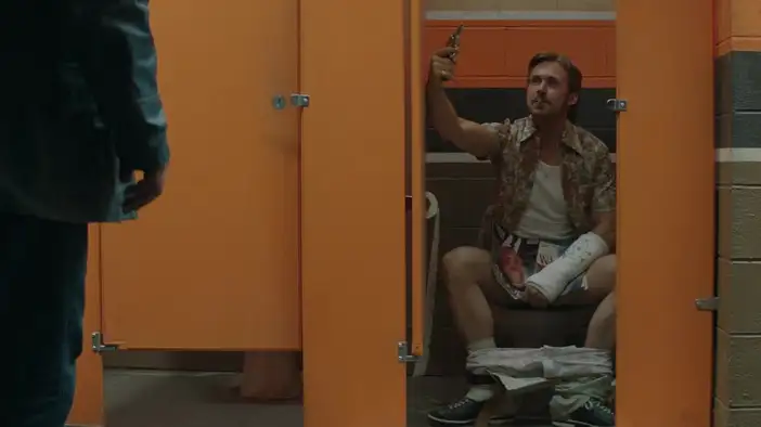 Red-band трейлер (дублированный)