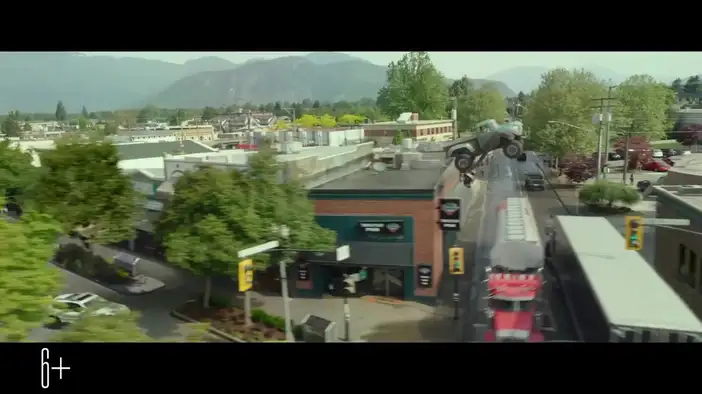 Трейлер 2 (дублированный)