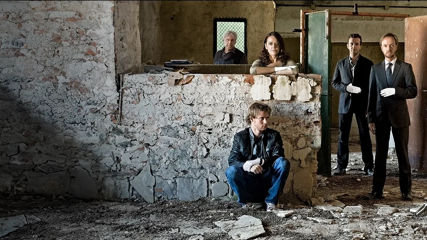 Белая перчатка