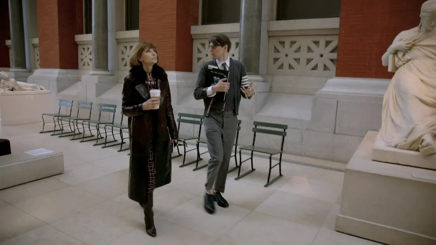 Бал (на английском языке с русскими субтитрами)