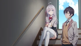 Аля иногда кокетничает со мной по-русски