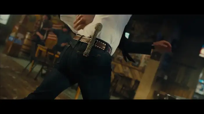 О съемках:  Statesman (английский язык)