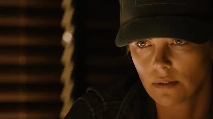 Трейлер (дубляж)