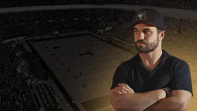 Плечом к плечу