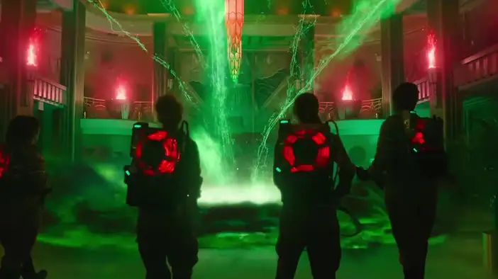 Международный трейлер (английский язык)