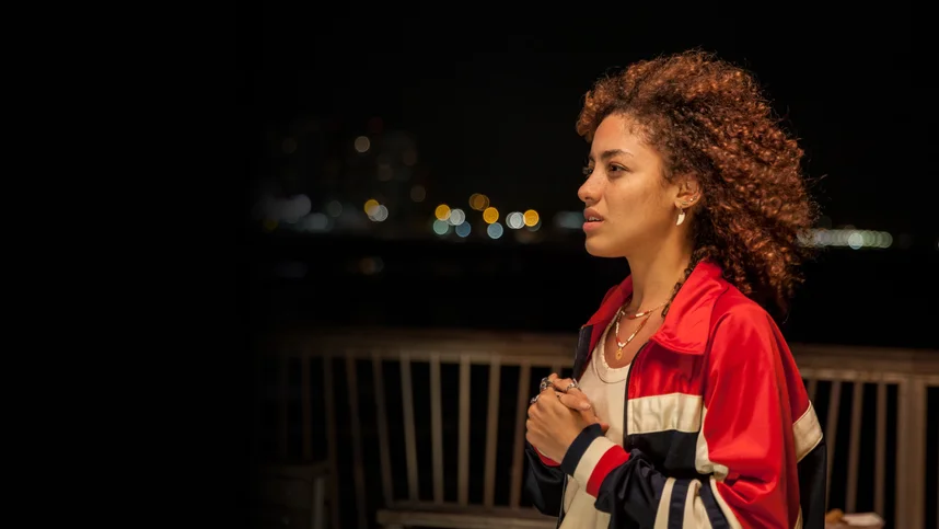 Девушка брата