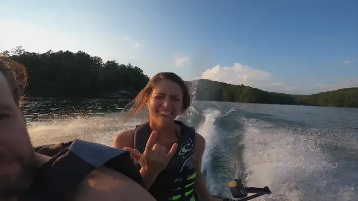 Трейлер (дублированный)