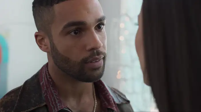 Трейлер (дублированный)