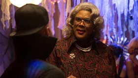 Хэллоуин Мэдеи (на английском языке с русскими субтитрами)