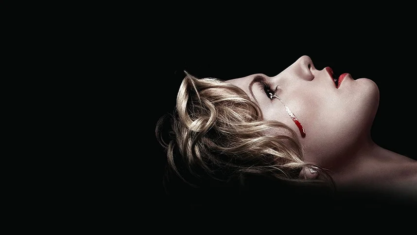 Rus mushuk ichi tashqariga