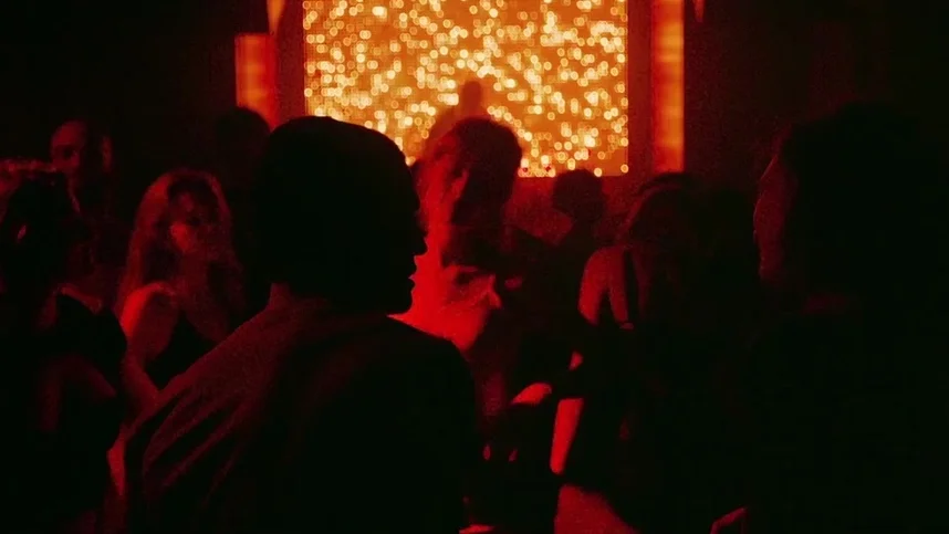 Любовь (на азербайджанском языке)