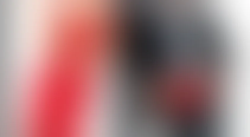 [4k] Голая правда