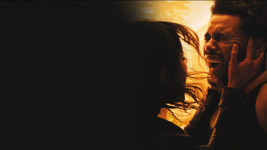 Ayollar vaginalarini korsatadilar