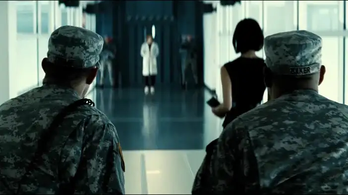 Трейлер 2 (дублированный)