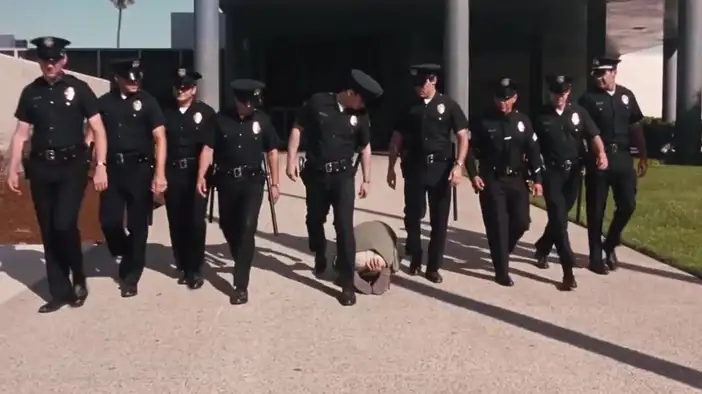 Трейлер (украинский язык)