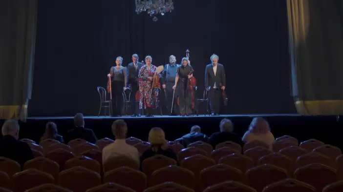 Трейлер (дублированный)