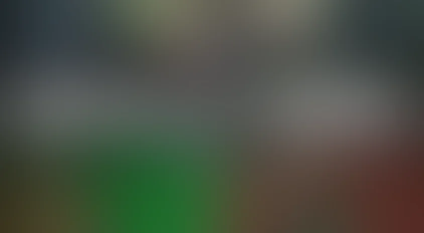 Далеко от войны