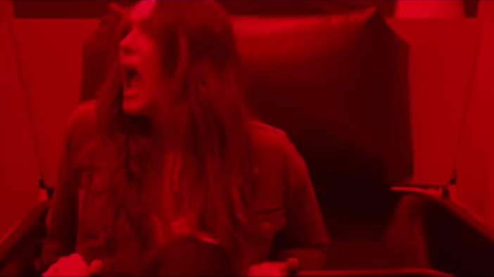 Red-band трейлер (дублированный)