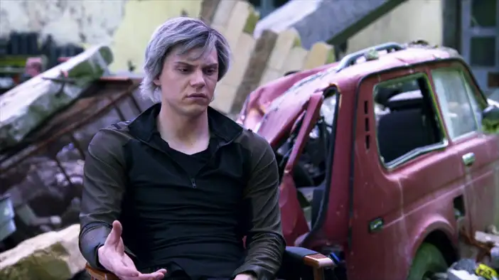 Интервью с Эваном Питерсом (английский язык)