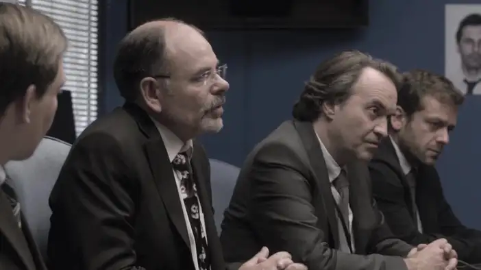 Трейлер (сезон 1, русский язык)