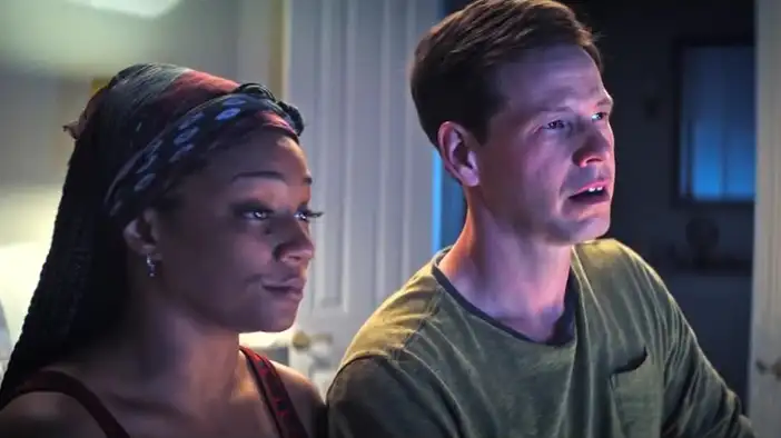 Тизер-трейлер (английский язык)