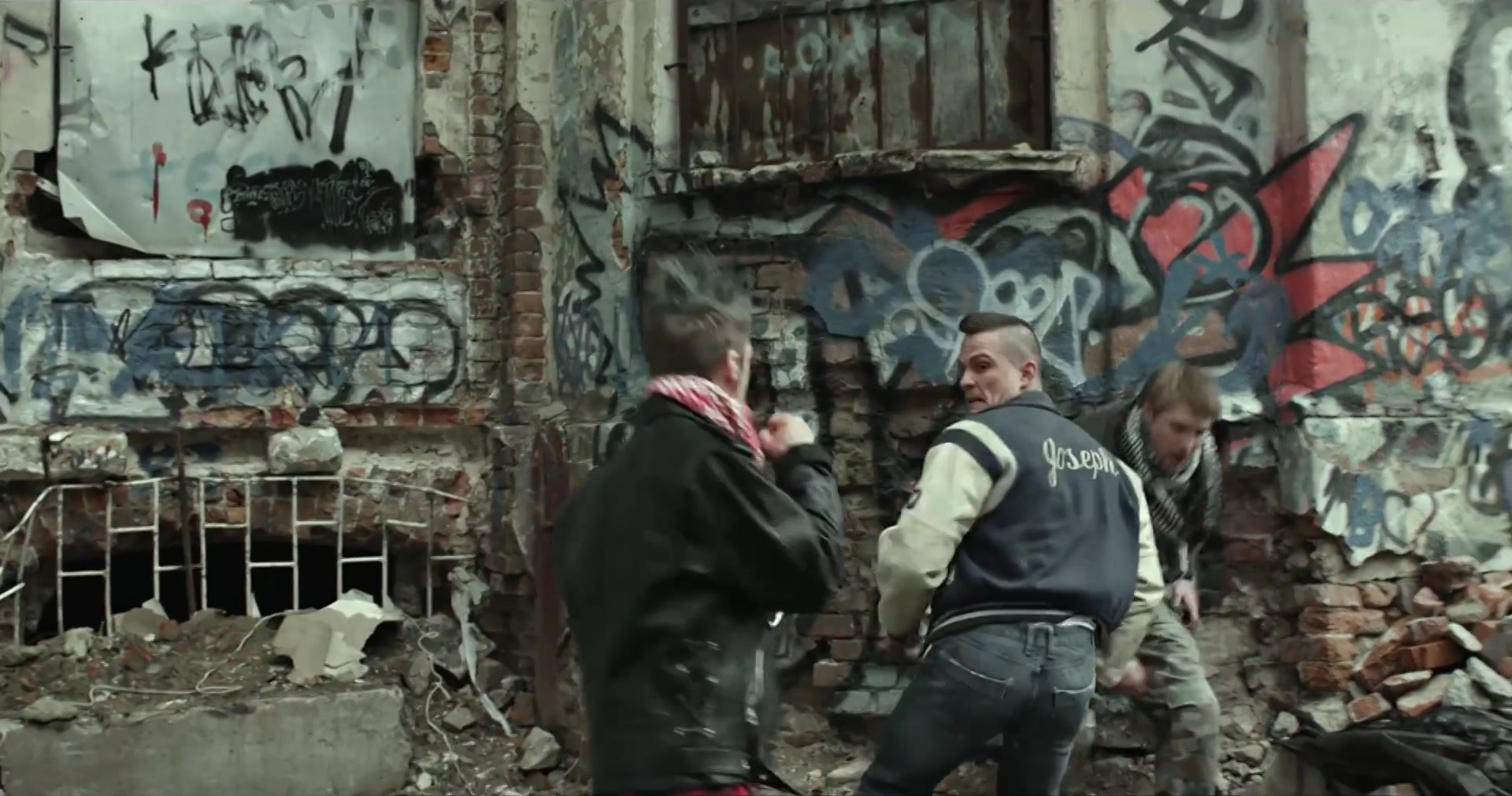 Психи (2015)