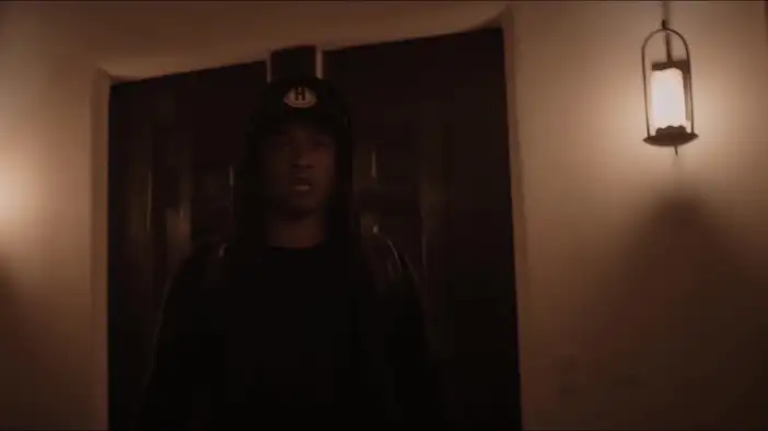 Тизер-трейлер (английский язык)