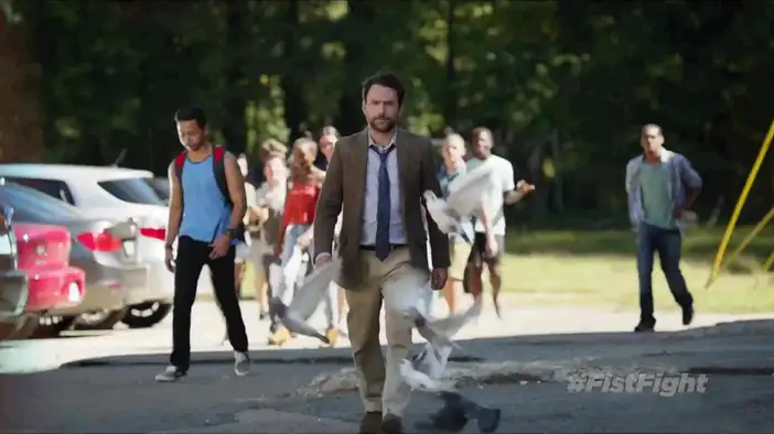 Red-band трейлер (английский язык)