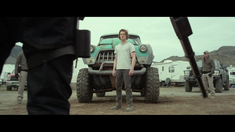 лукас тилл монстр траки. монстр-траки (2016) monster trucks. лукас тилл монстр траки. лукас тилл монстр траки. траки 2016.