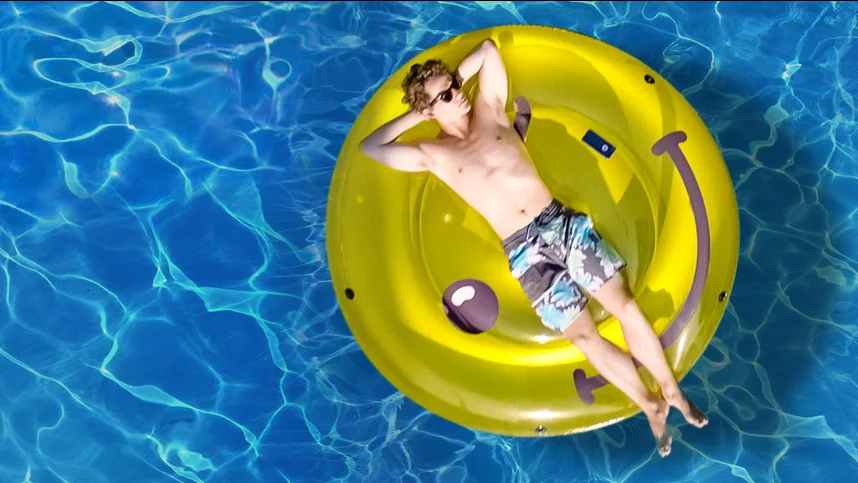 Список Гори все огнем (на английском языке с русскими субтитрами)