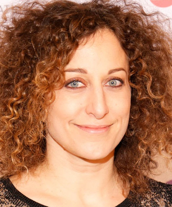 Kichkina qiz bilan jinsiy aloqada bolgan bobo haqida erotik hikoyalar