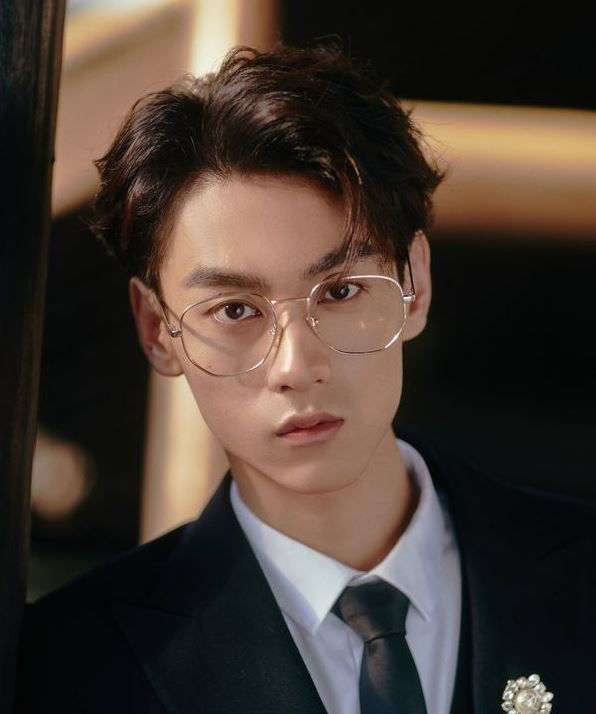 Eng zamonaviy erotik mashhur fon rasmlari